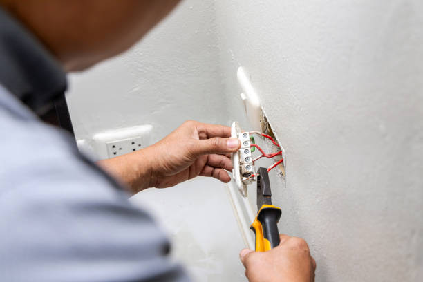 Best Affordable Emergency Electrician  in Karns, TN